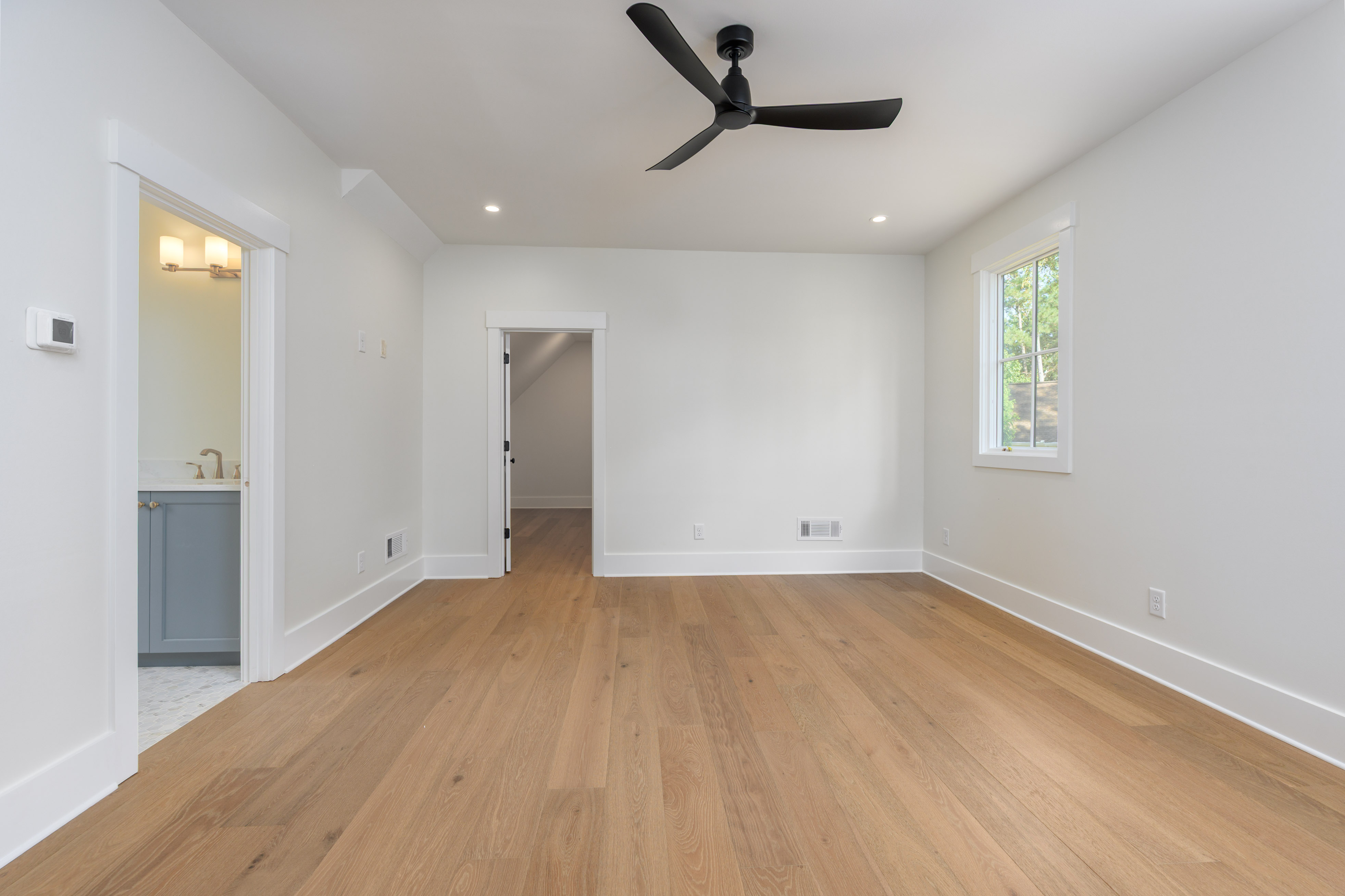 1050 Maple Ridge Way image 41